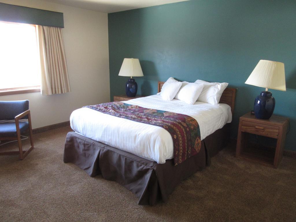 Al'S Westward Ho Motel West Yellowstone Εξωτερικό φωτογραφία